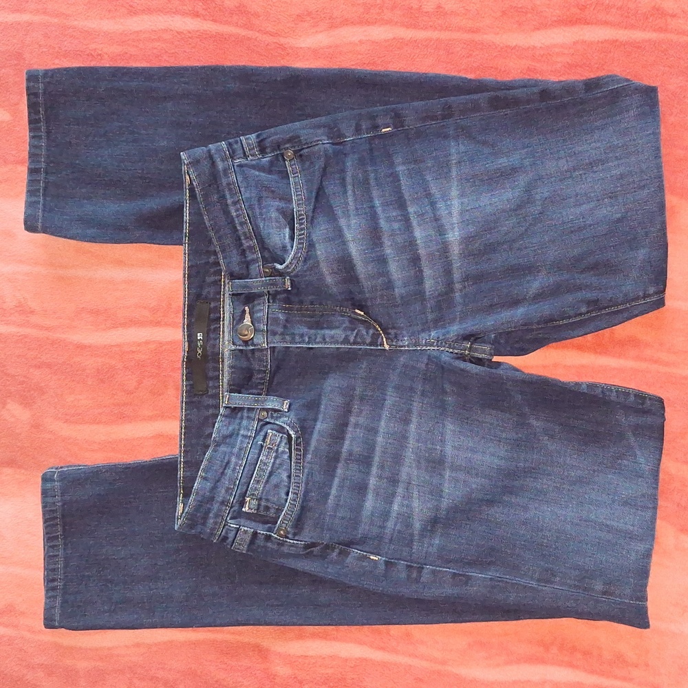 👖Joe's Jeans. Size 26. Straight Leg.